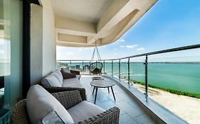 Seaside By Casa Del Mar